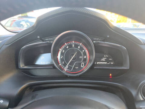 2015 Mazda MAZDA3 s Grand Touring