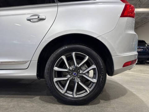 2017 Volvo XC60 T6 Dynamic