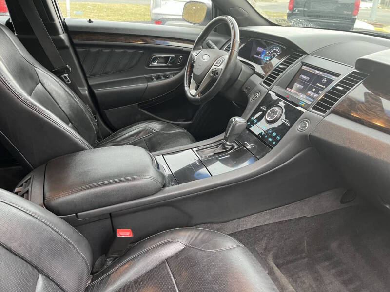 2013 Ford Taurus Limited