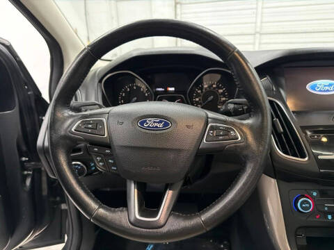 2017 Ford Focus Titanium