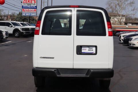 2021 Chevrolet Express 2500