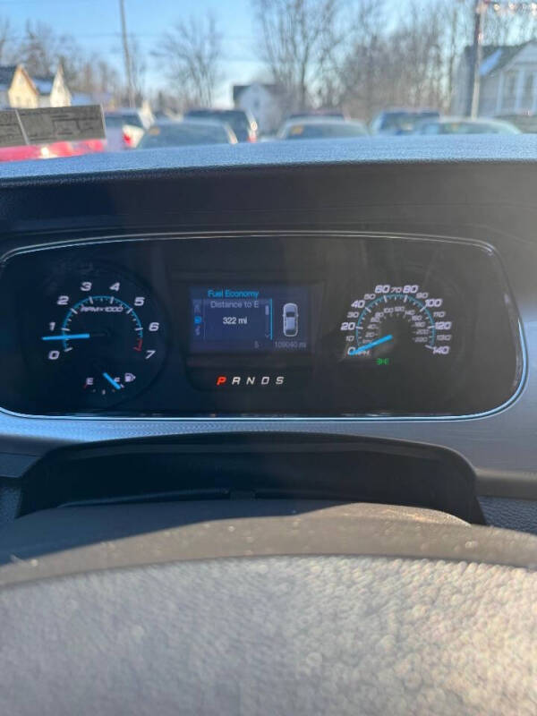 2013 Ford Taurus SEL