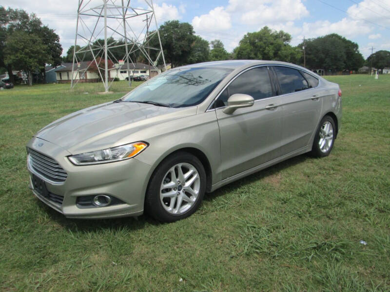2015 Ford Fusion SE