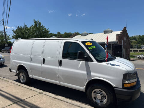 2019 Chevrolet Express 2500
