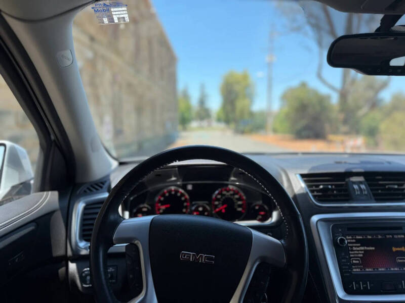 2017 GMC Acadia Limited