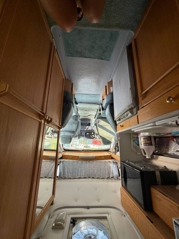 2000 Dodge Roadtrek 190 Versatile