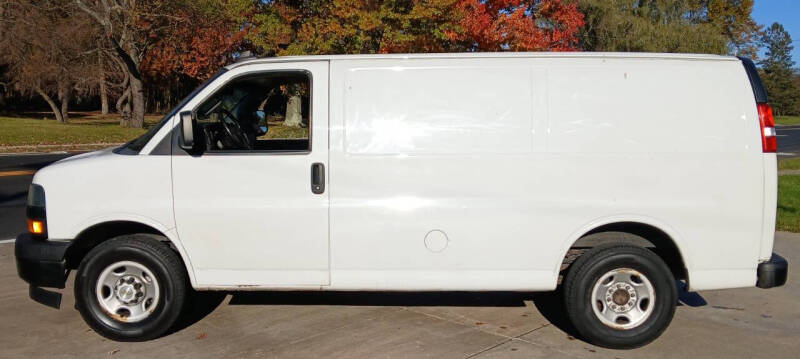 2018 Chevrolet Express 2500