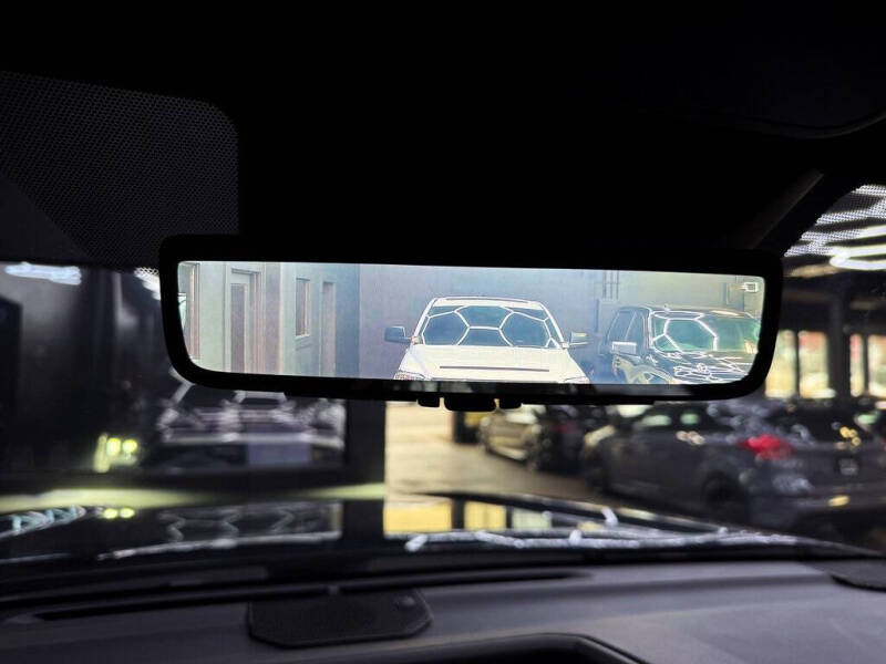 2025 Toyota Tundra Limited HV