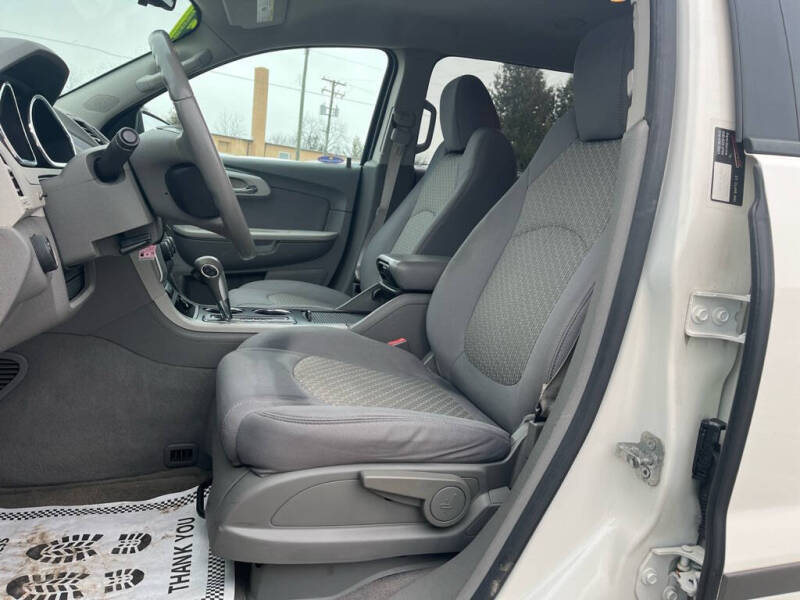 2012 Chevrolet Traverse LS