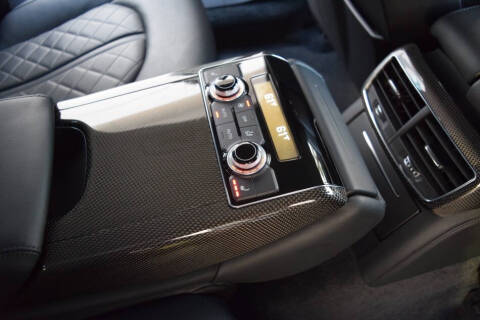 2015 Audi S8 4.0T quattro