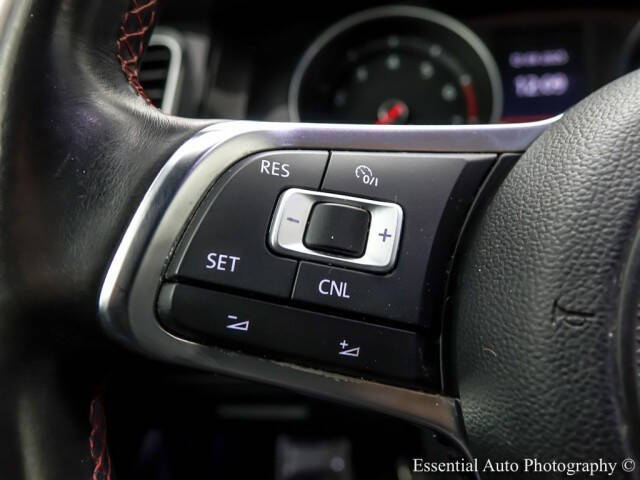 2017 Volkswagen Golf GTI SE