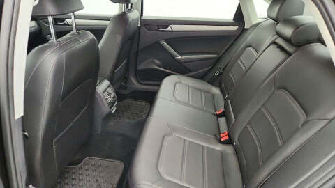 2021 Volkswagen Passat SE