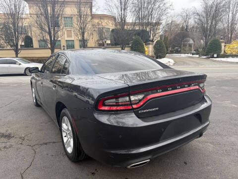 2019 Dodge Charger SXT