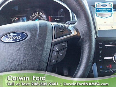 2019 Ford Edge Titanium