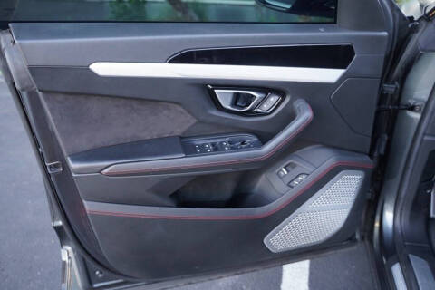 2019 Lamborghini Urus