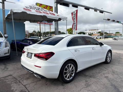 2019 Mercedes-Benz A-Class A 220