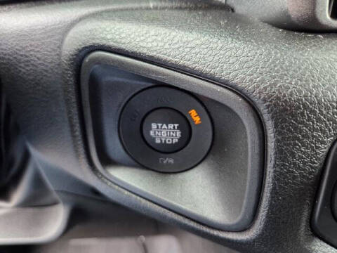 2024 Jeep Gladiator Sport S