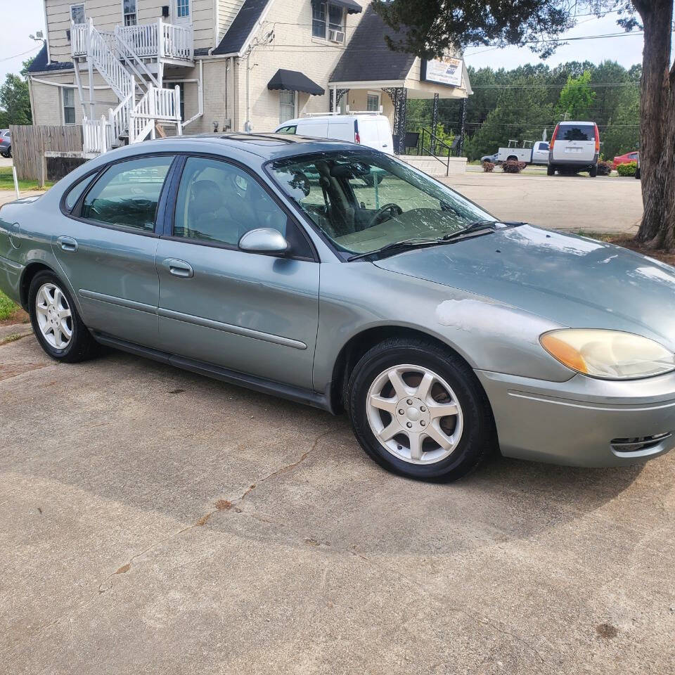 Lt. Green 2006 Ford Taurus SEL SEL 4dr Sedan 1