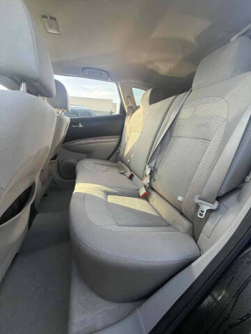 2012 Nissan Rogue SV