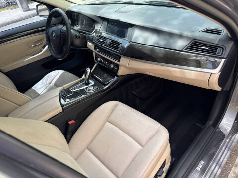 2012 BMW 5 Series 535i