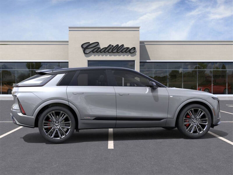 2026 Cadillac LYRIQ-V