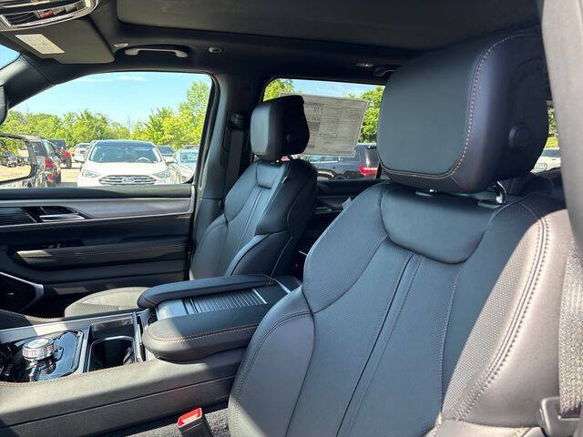 2026 Jeep Grand Wagoneer