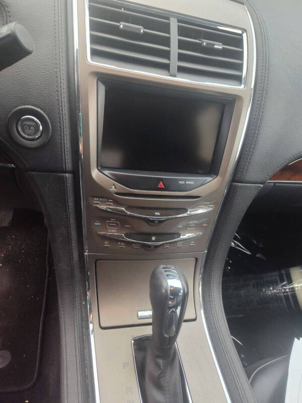 2014 Lincoln MKX Base photo 6