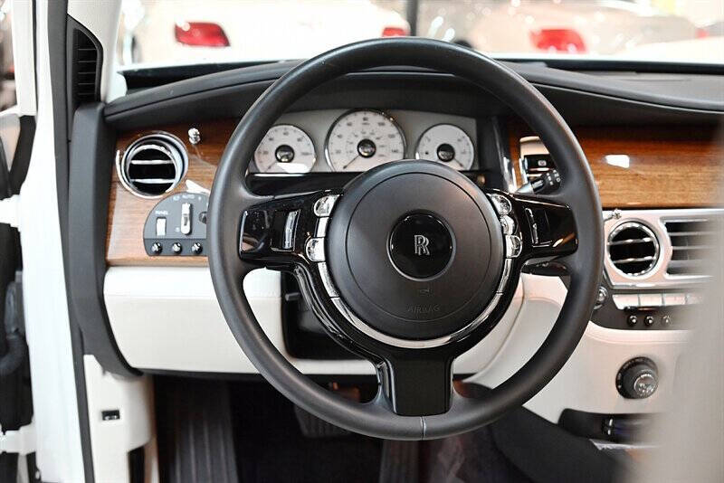2013 Rolls-Royce Ghost 36