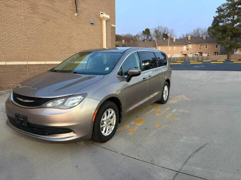2017 Chrysler Pacifica Touring