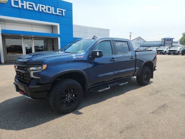 Used 2023 Chevrolet Silverado 1500 ZR2 with VIN 3GCUDHEL9PG112227 for sale in Finley, ND
