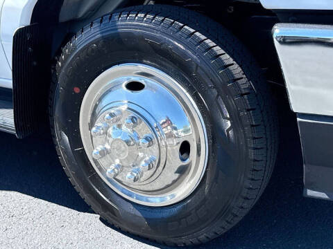 2027 Ford E-Series