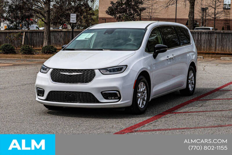 2024 Chrysler Pacifica Touring L