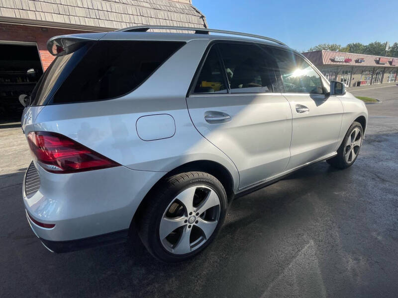 2016 Mercedes-Benz GLE-Class GLE350 photo 4