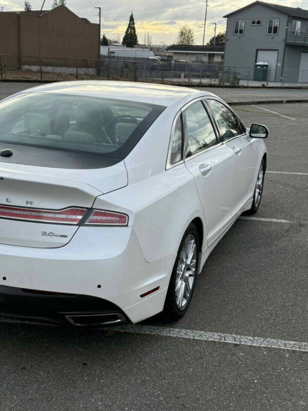 2016 Lincoln MKZ