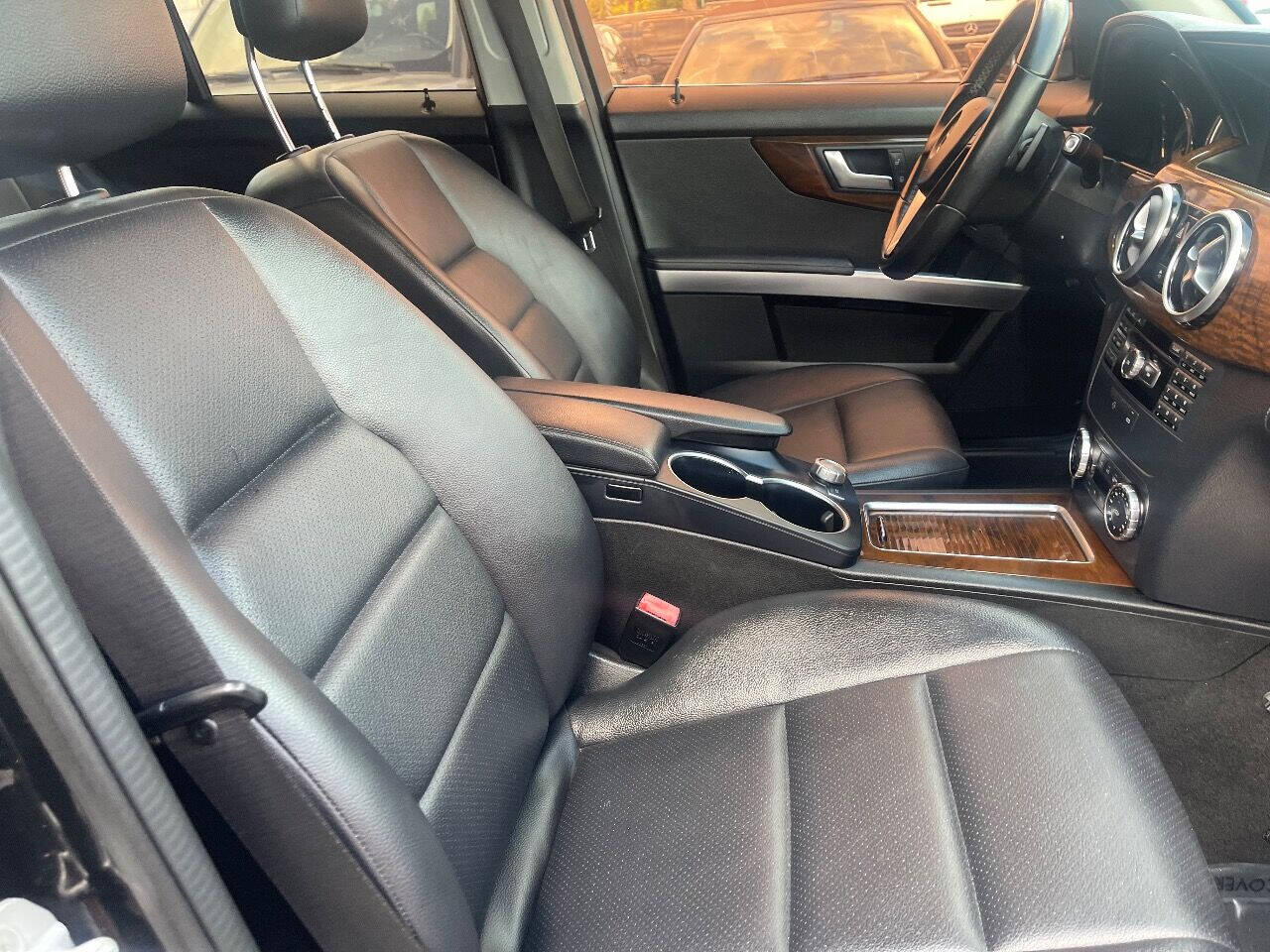 2015 MERCEDES-BENZ GLK-Class SUV / Crossover - $15,900