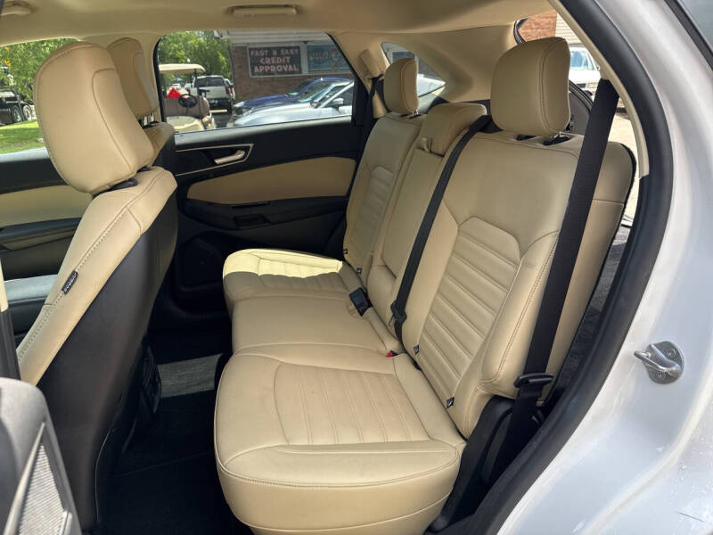 2020 Ford Edge SEL