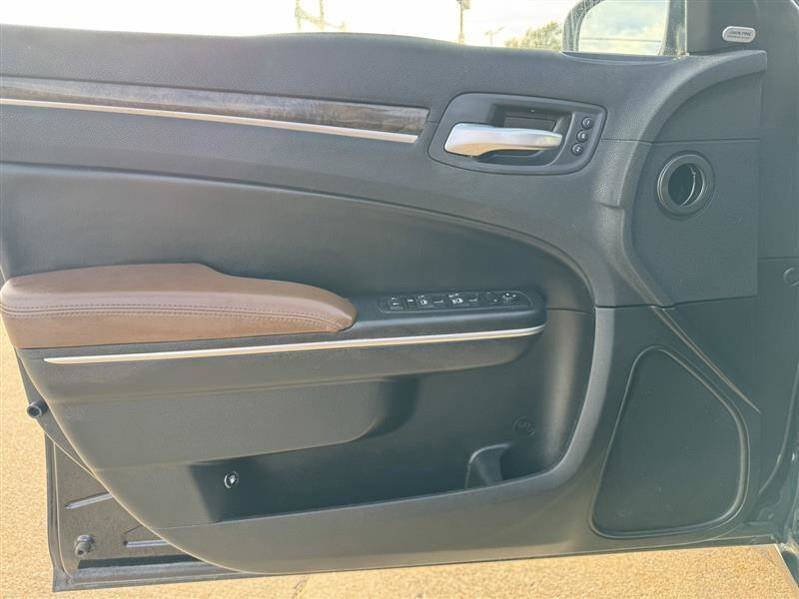 2018 Chrysler 300 Limited