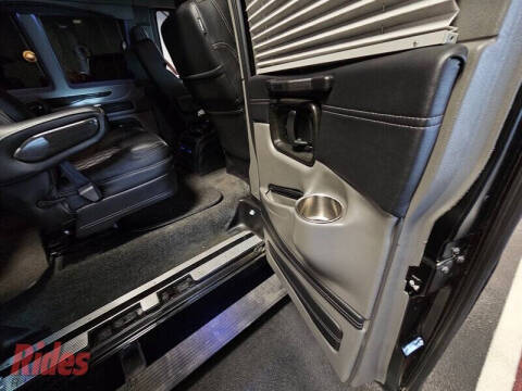 2022 Chevrolet Express 2500