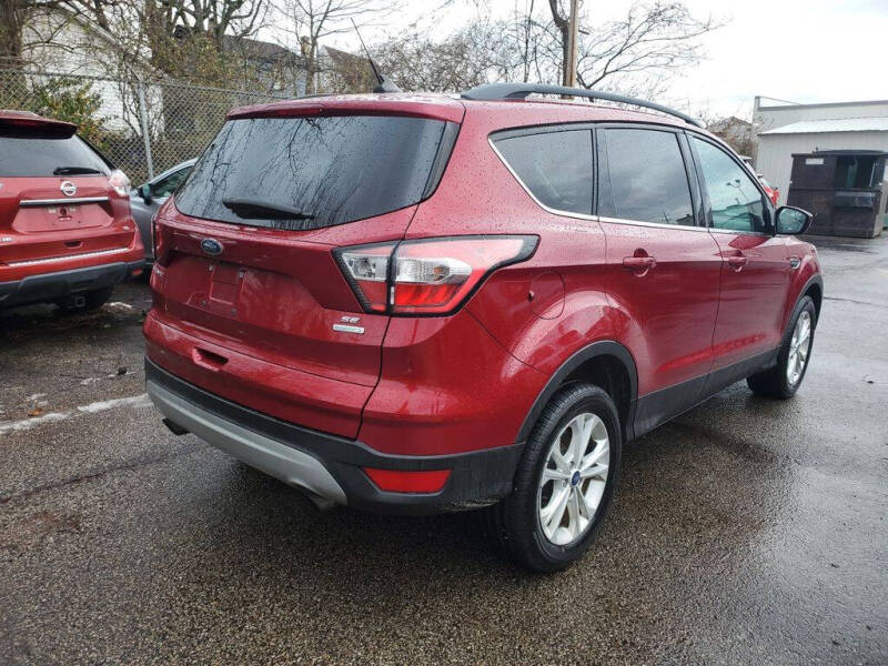 2018 Ford Escape SE