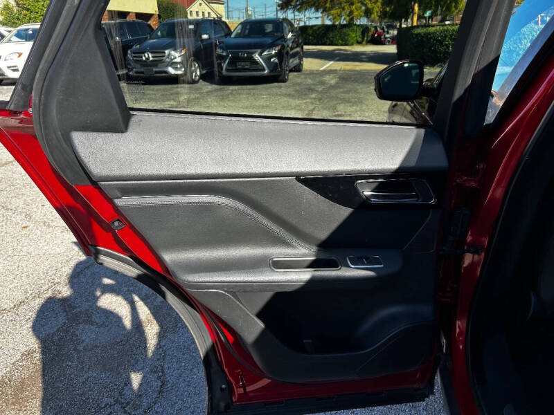 2020 Jaguar F-PACE 25t Premium