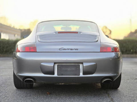 2003 Porsche 911 Carrera