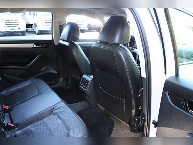 2013 Volkswagen Passat