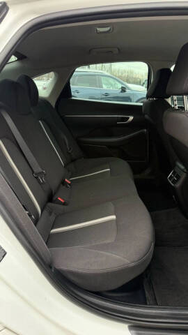 2022 Hyundai Sonata Hybrid Blue