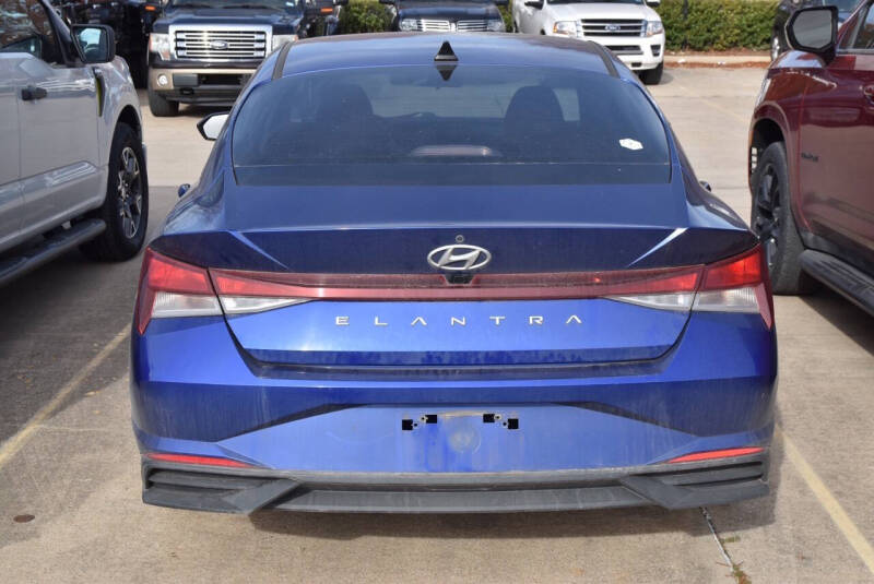 2023 Hyundai Elantra
