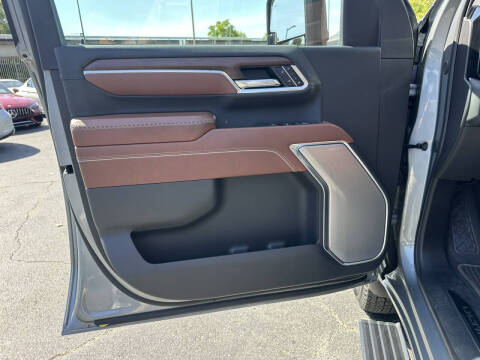 2025 GMC Sierra 3500HD