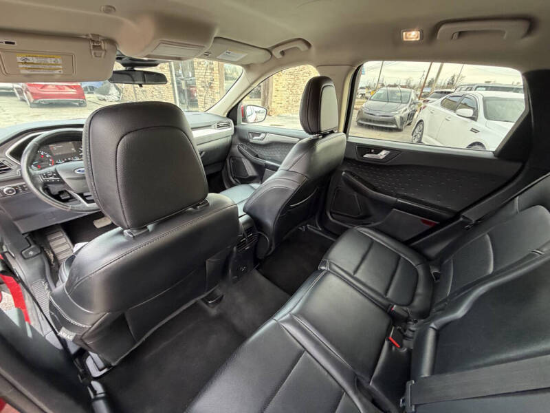 2020 Ford Escape SEL