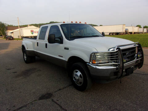 2004 Ford F-350 Super Duty for sale at Hassell Auto Center in Richland Center WI