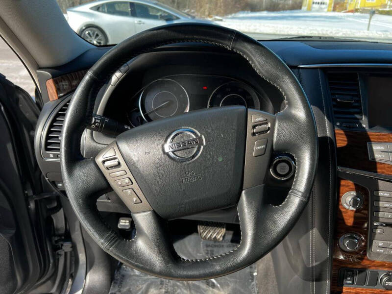 2017 Nissan Armada SL