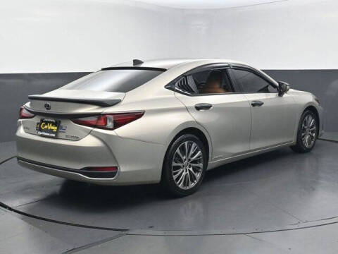 2019 Lexus ES 300h