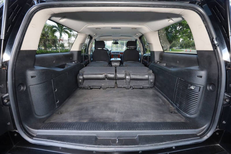 2010 Chevrolet Suburban LT